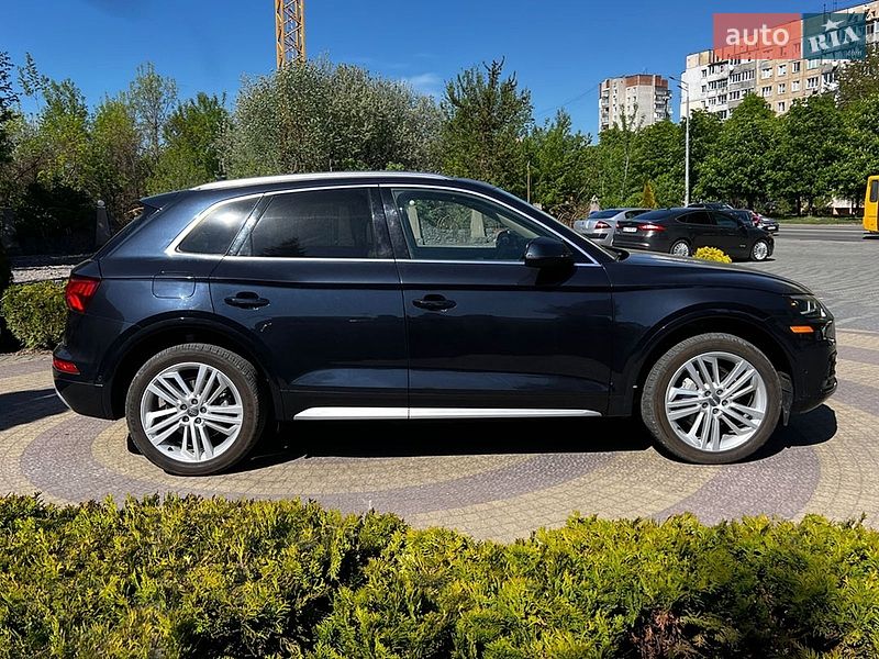 Внедорожник / Кроссовер Audi Q5 2018 в Львове