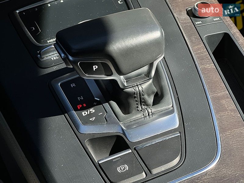 Внедорожник / Кроссовер Audi Q5 2018 в Львове