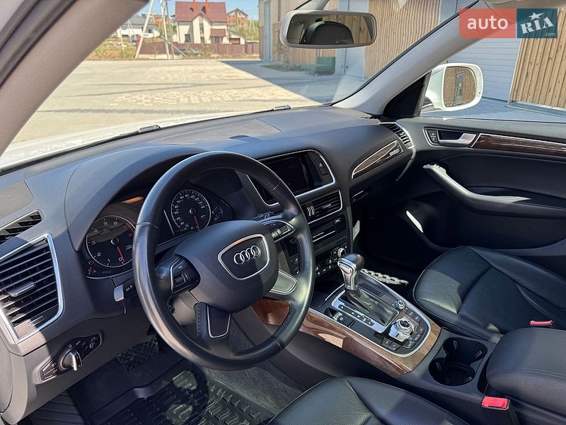 Внедорожник / Кроссовер Audi Q5 2016 в Львове