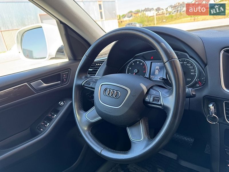 Внедорожник / Кроссовер Audi Q5 2016 в Львове