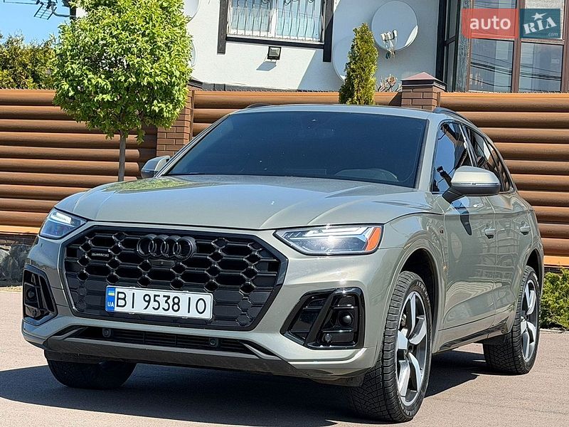 Внедорожник / Кроссовер Audi Q5 2023 в Киеве