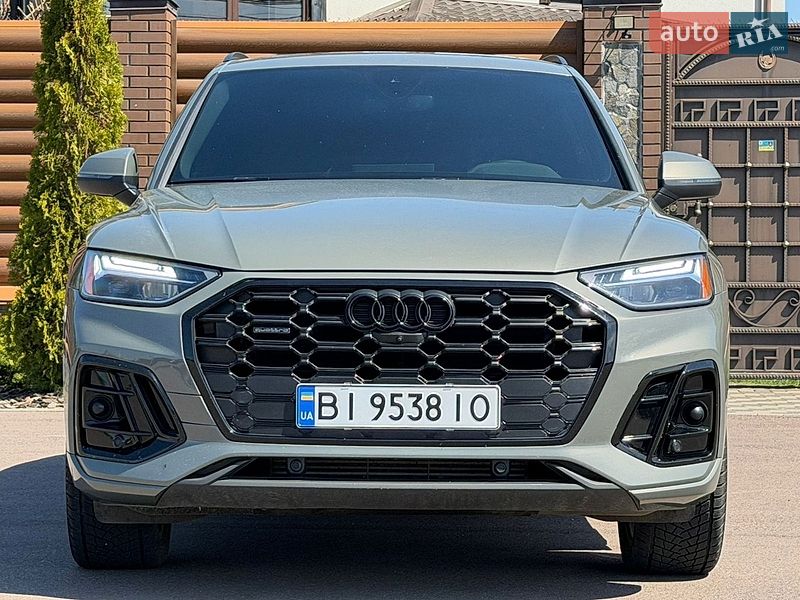 Внедорожник / Кроссовер Audi Q5 2023 в Киеве