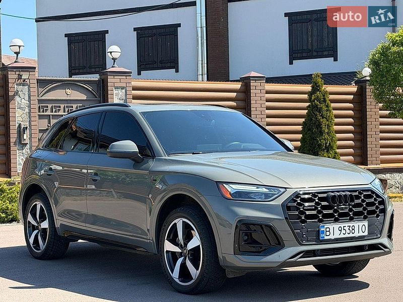 Внедорожник / Кроссовер Audi Q5 2023 в Киеве