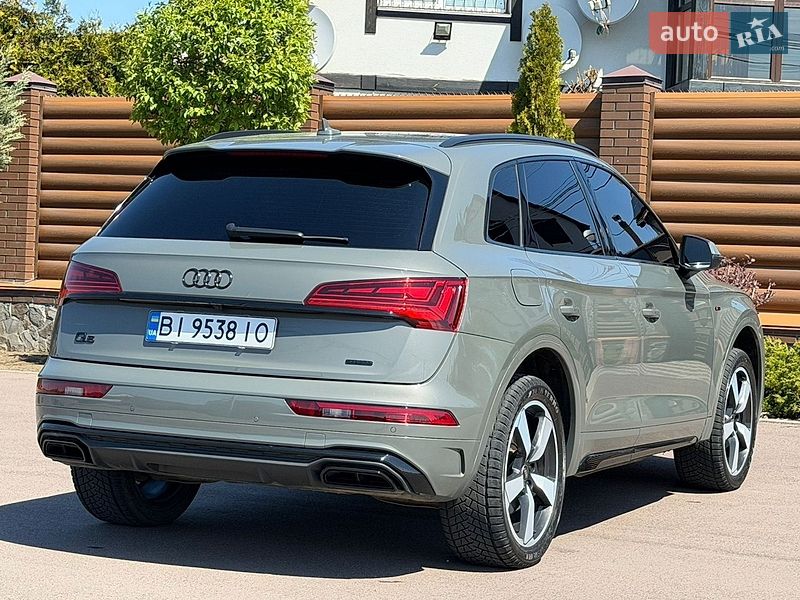 Внедорожник / Кроссовер Audi Q5 2023 в Киеве