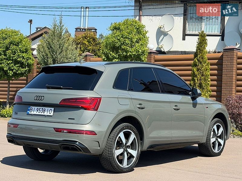 Внедорожник / Кроссовер Audi Q5 2023 в Киеве