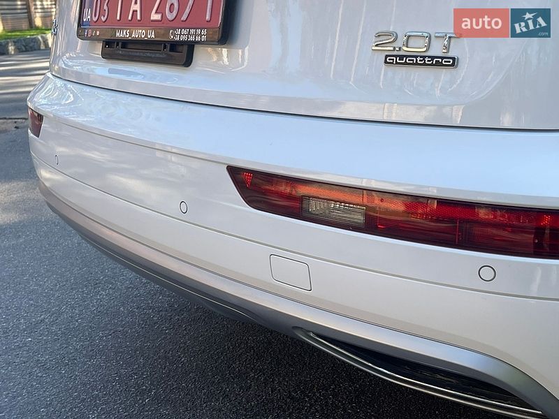 Внедорожник / Кроссовер Audi Q5 2017 в Чернигове