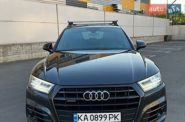 Внедорожник / Кроссовер Audi Q5 2018 в Киеве