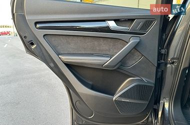 Внедорожник / Кроссовер Audi Q5 2018 в Киеве