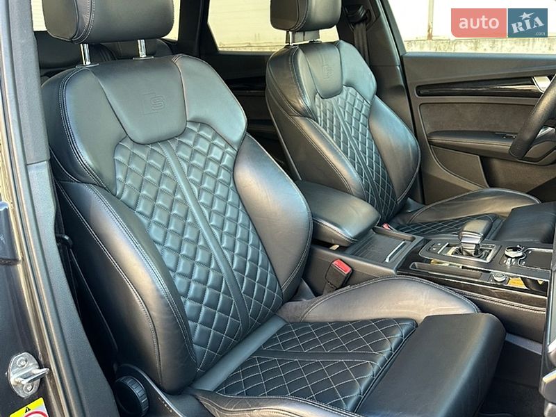 Внедорожник / Кроссовер Audi Q5 2018 в Киеве