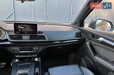 Внедорожник / Кроссовер Audi Q5 2018 в Киеве