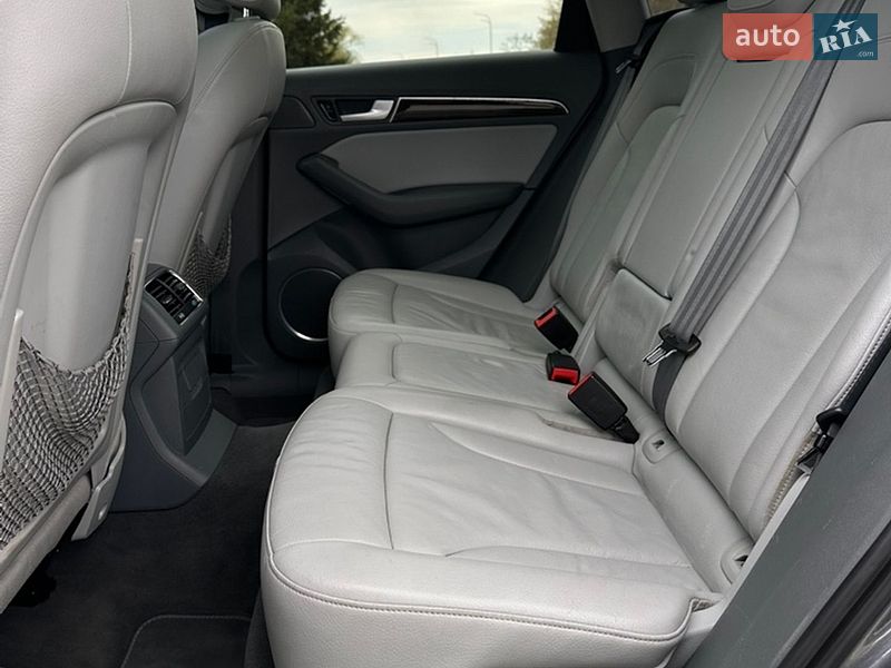 Внедорожник / Кроссовер Audi Q5 2013 в Дубно