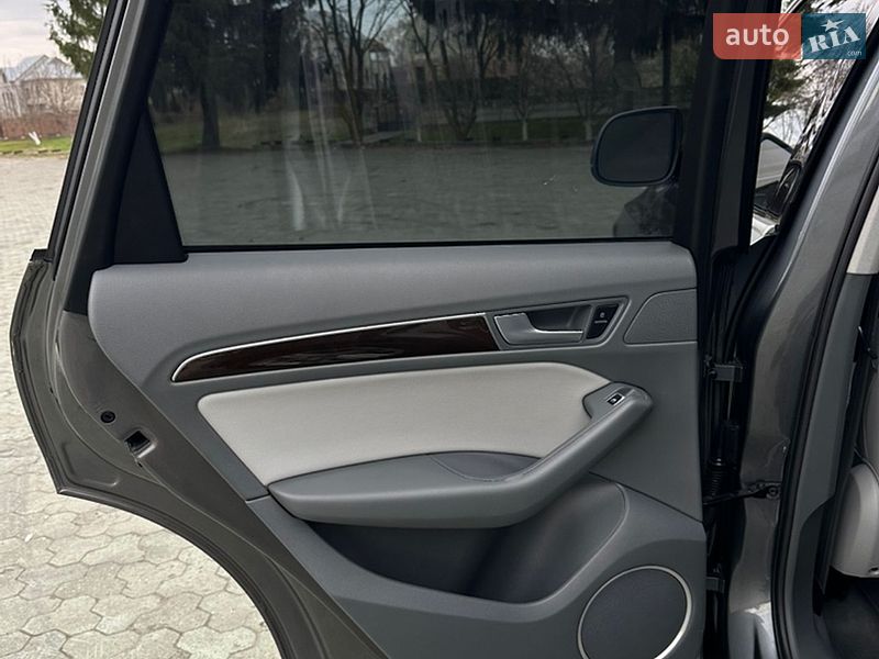 Внедорожник / Кроссовер Audi Q5 2013 в Дубно