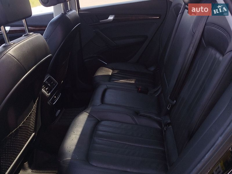 Внедорожник / Кроссовер Audi Q5 2018 в Копычинце