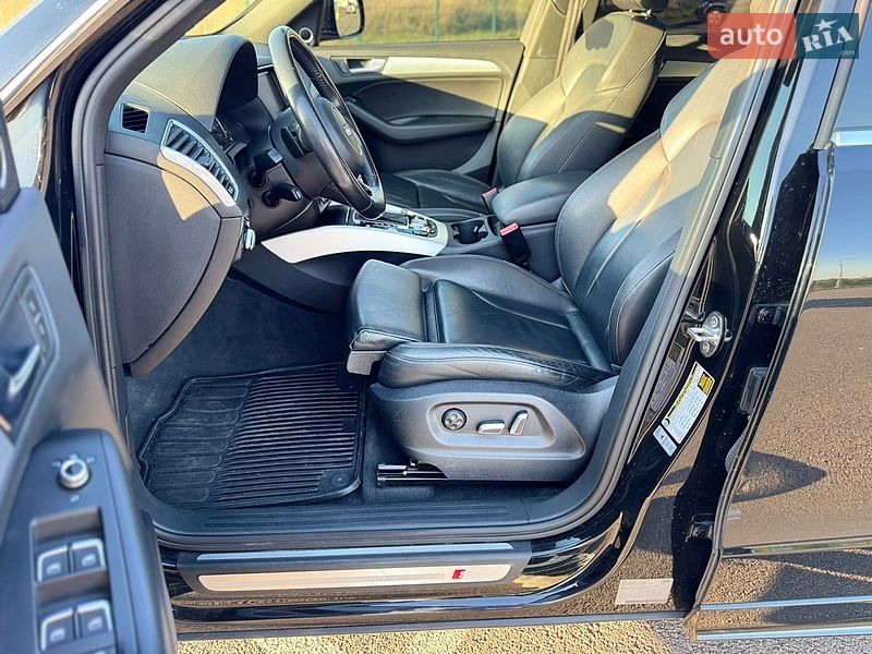 Внедорожник / Кроссовер Audi Q5 2016 в Ровно