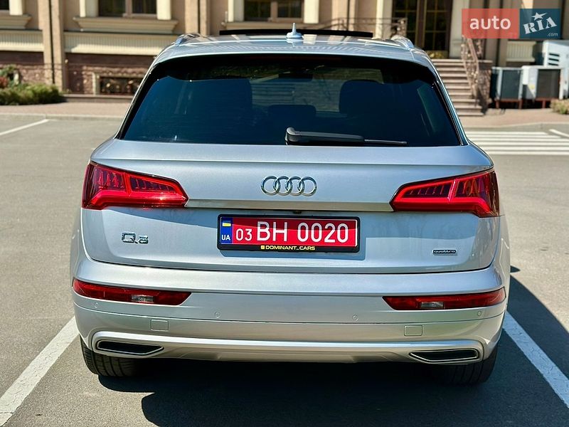 Внедорожник / Кроссовер Audi Q5 2019 в Киеве