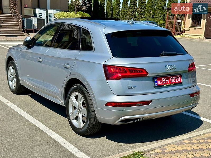 Внедорожник / Кроссовер Audi Q5 2019 в Киеве