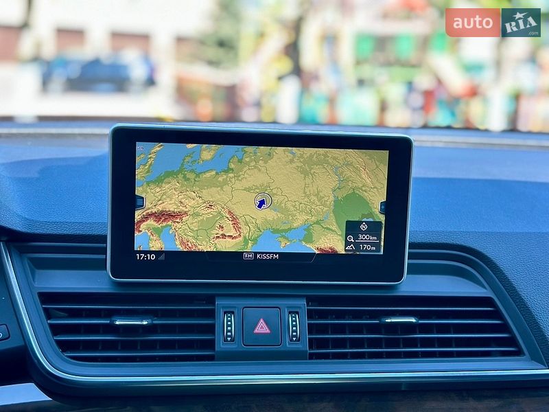 Внедорожник / Кроссовер Audi Q5 2019 в Киеве