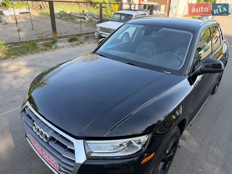 Внедорожник / Кроссовер Audi Q5 2017 в Львове
