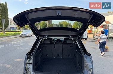 Внедорожник / Кроссовер Audi Q5 2017 в Львове