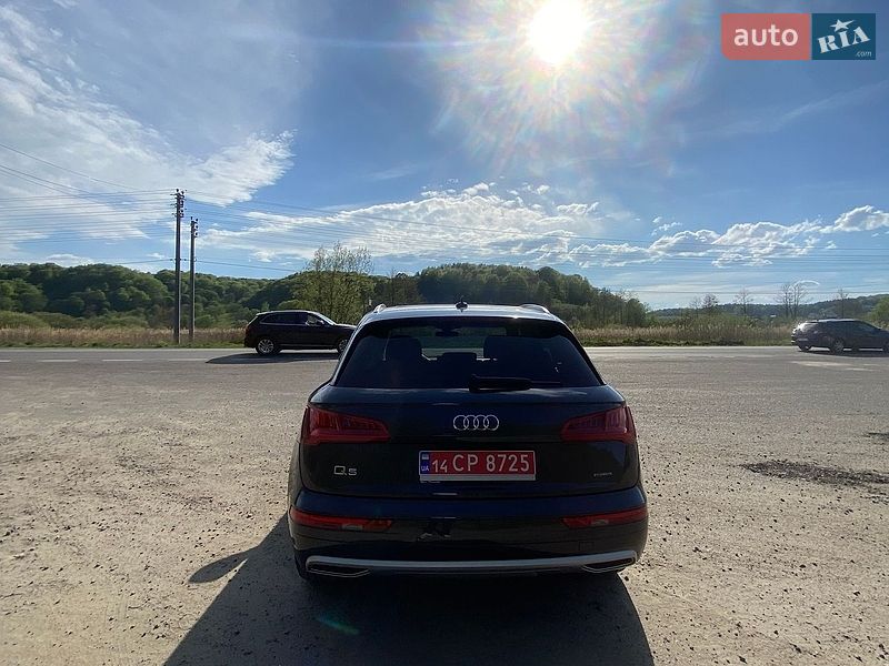Внедорожник / Кроссовер Audi Q5 2019 в Львове