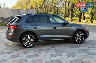 Внедорожник / Кроссовер Audi Q5 2019 в Днепре