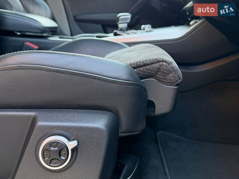 Внедорожник / Кроссовер Audi Q5 2019 в Днепре