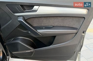 Внедорожник / Кроссовер Audi Q5 2019 в Днепре