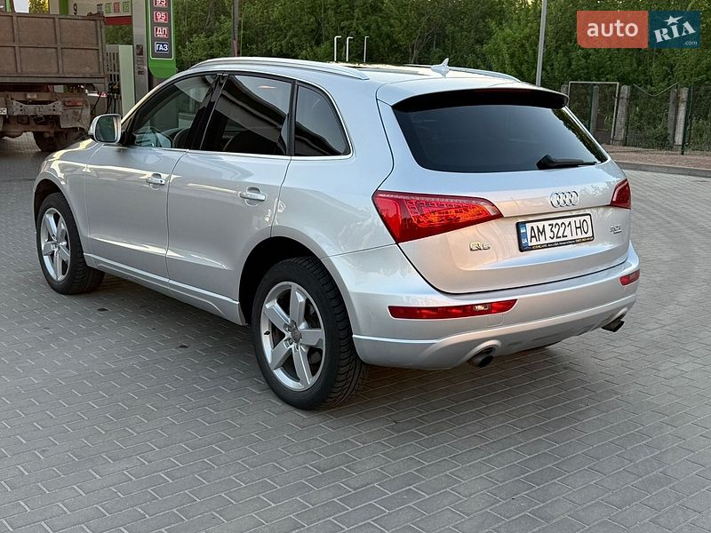 Внедорожник / Кроссовер Audi Q5 2012 в Житомире