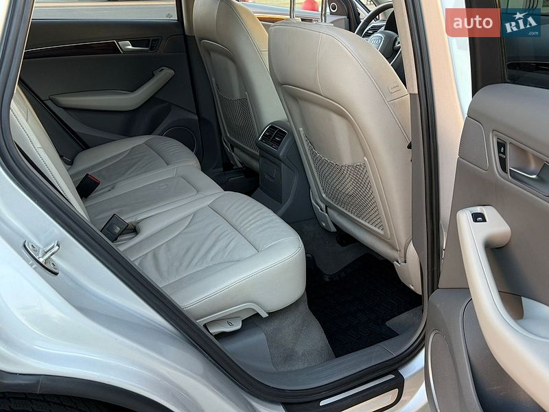 Внедорожник / Кроссовер Audi Q5 2012 в Житомире