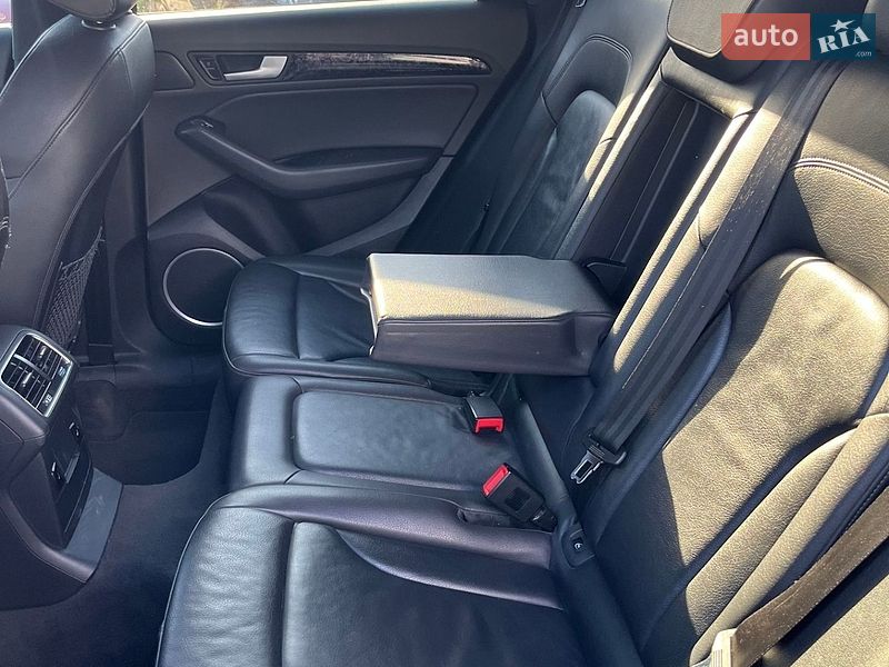 Внедорожник / Кроссовер Audi Q5 2014 в Киеве