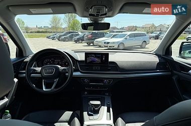 Внедорожник / Кроссовер Audi Q5 2018 в Киеве
