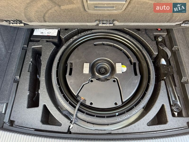 Внедорожник / Кроссовер Audi Q5 2018 в Киеве
