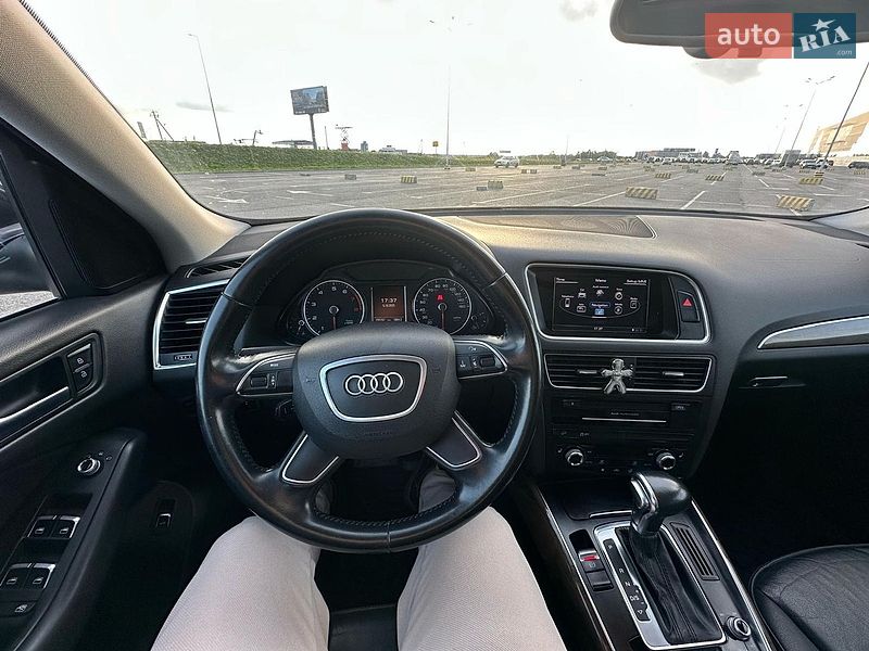 Внедорожник / Кроссовер Audi Q5 2015 в Львове