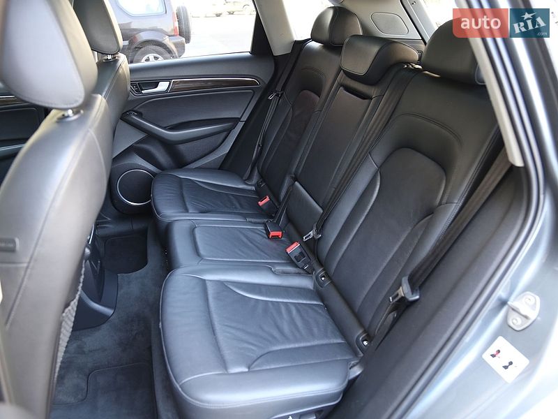 Внедорожник / Кроссовер Audi Q5 2013 в Киеве