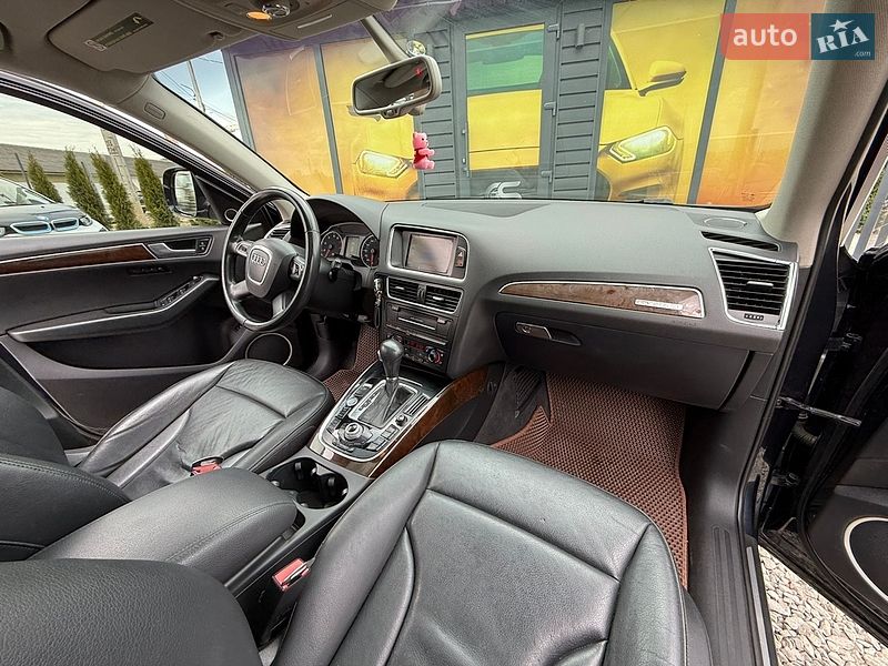 Внедорожник / Кроссовер Audi Q5 2011 в Стрые