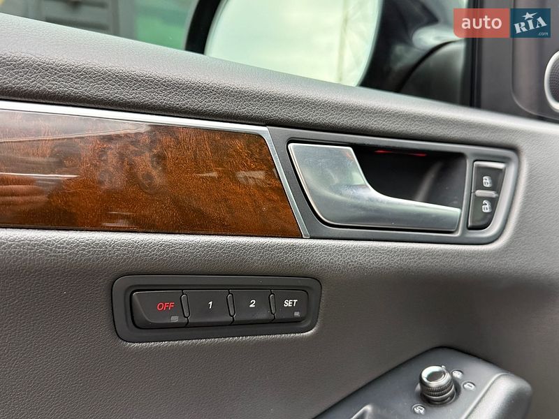 Внедорожник / Кроссовер Audi Q5 2011 в Стрые