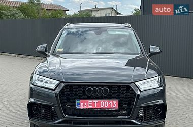 Внедорожник / Кроссовер Audi Q5 2018 в Ужгороде