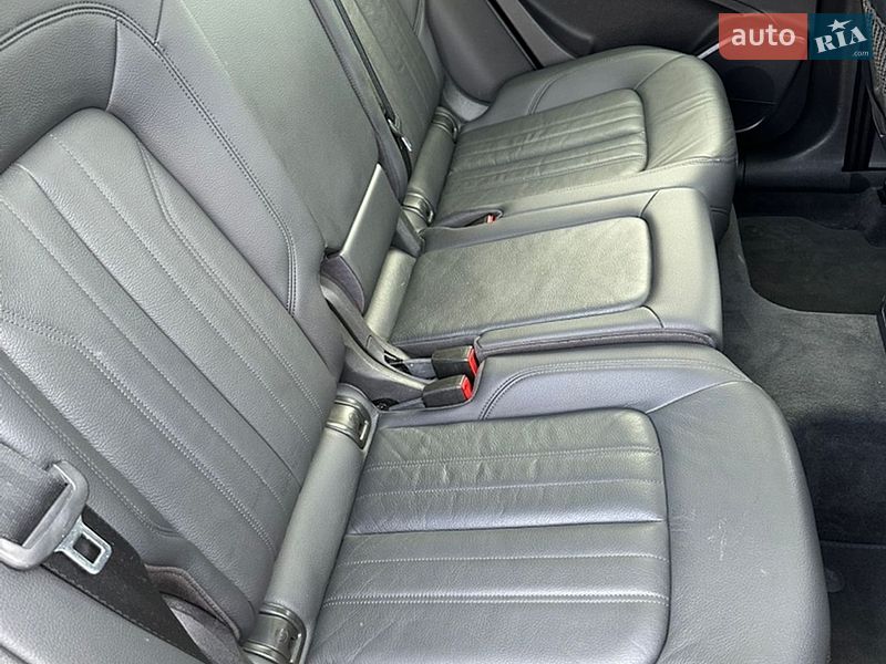 Внедорожник / Кроссовер Audi Q5 2018 в Ужгороде