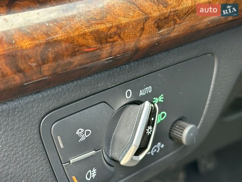 Внедорожник / Кроссовер Audi Q5 2018 в Ужгороде
