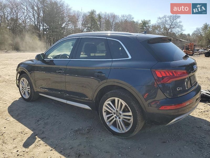 Позашляховик / Кросовер Audi Q5 2018 в Львові