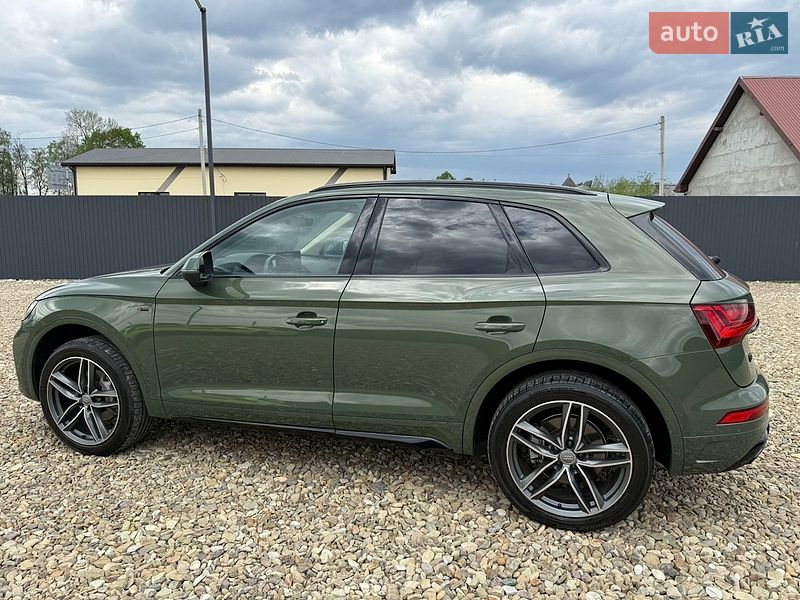 Внедорожник / Кроссовер Audi Q5 2022 в Стрые
