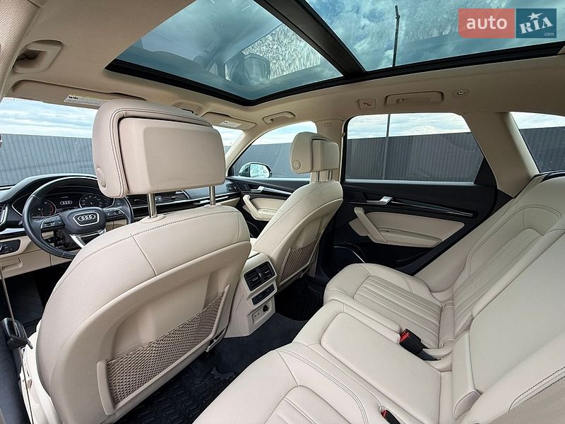 Внедорожник / Кроссовер Audi Q5 2022 в Стрые