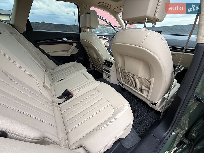 Внедорожник / Кроссовер Audi Q5 2022 в Стрые