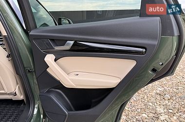 Внедорожник / Кроссовер Audi Q5 2022 в Стрые