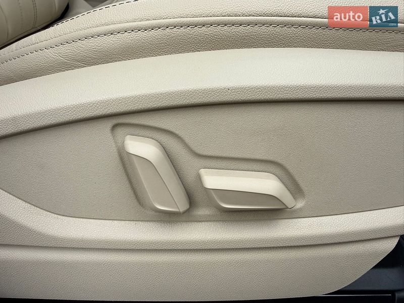 Внедорожник / Кроссовер Audi Q5 2022 в Стрые