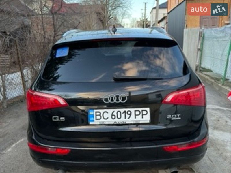 Позашляховик / Кросовер Audi Q5 2011 в Львові
