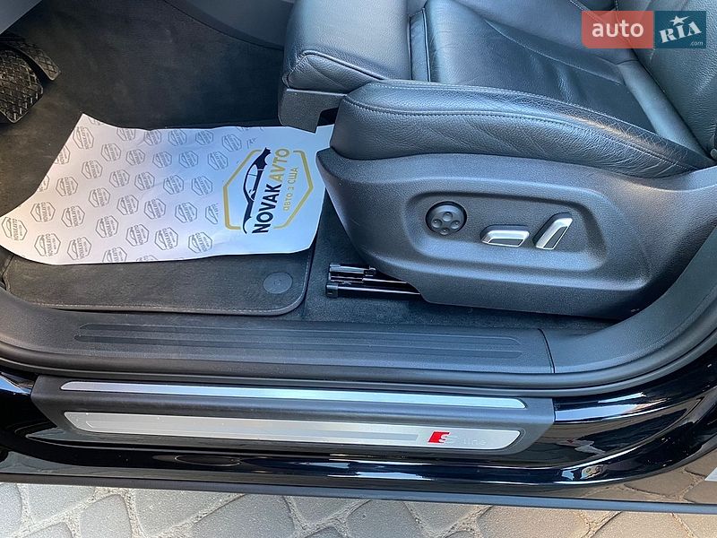 Позашляховик / Кросовер Audi Q5 2017 в Луцьку