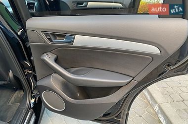 Позашляховик / Кросовер Audi Q5 2017 в Луцьку