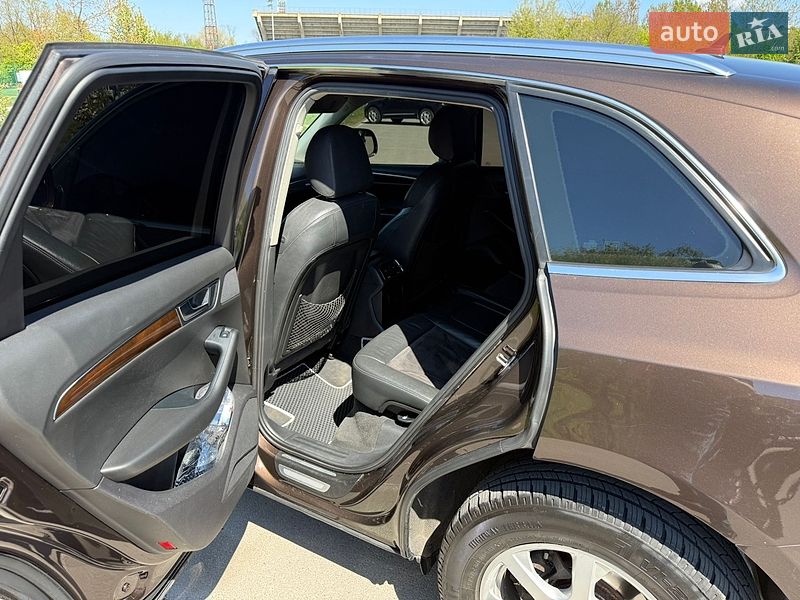 Позашляховик / Кросовер Audi Q5 2011 в Івано-Франківську