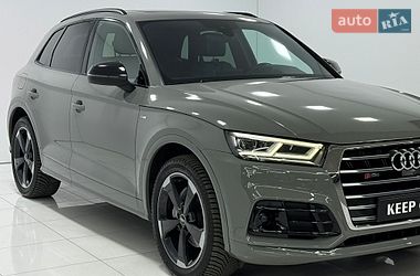 Внедорожник / Кроссовер Audi Q5 2019 в Одессе
